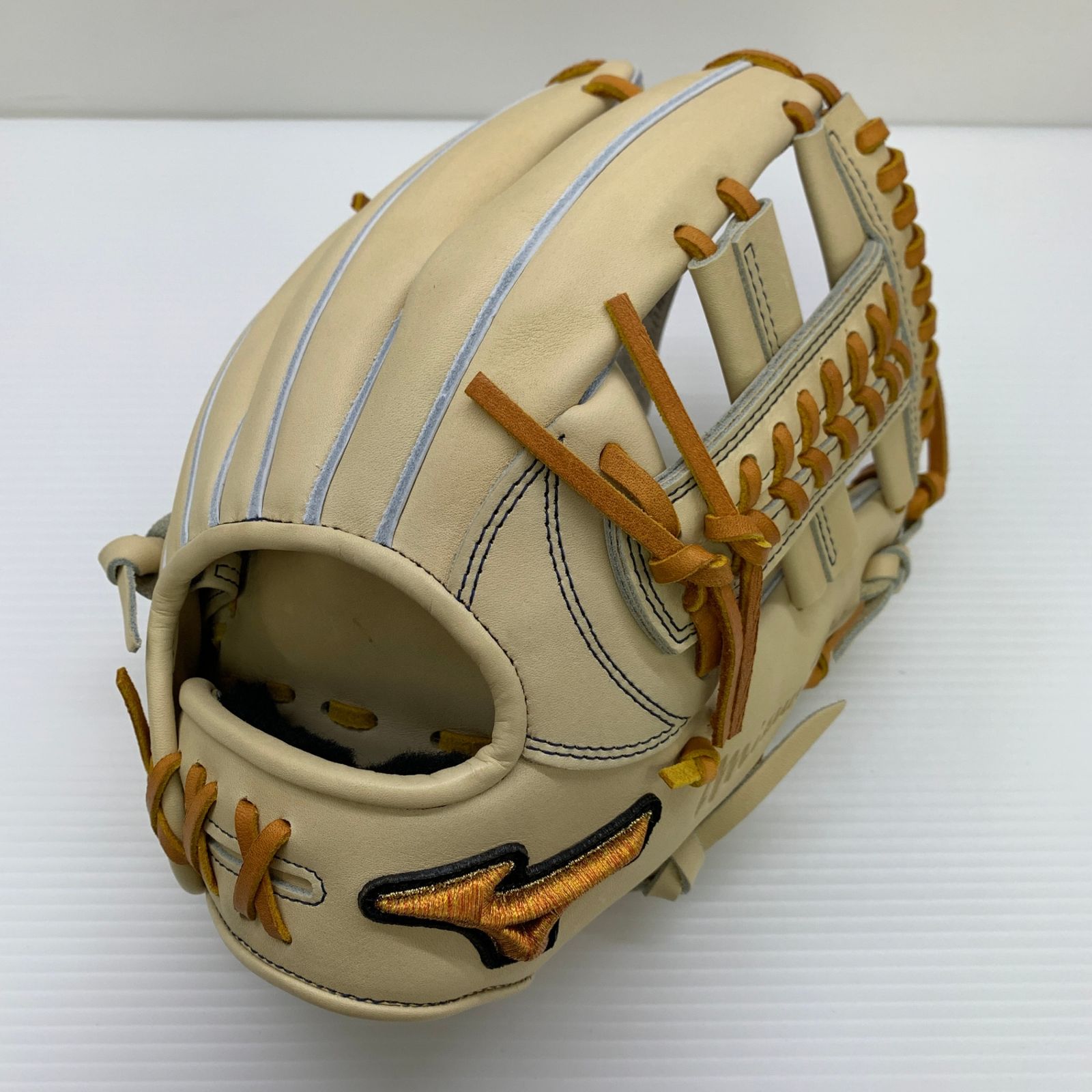 ミズノ MIZUNO ミズノプロ mizunopro 1AJGH333213 硬式 大人 一般 内野手用 グローブ グラブ 右投げ タグ付き 野球 8616