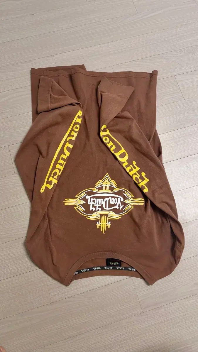 Von Dutch ブラウン 長袖 Tシャツ 購入 y2k