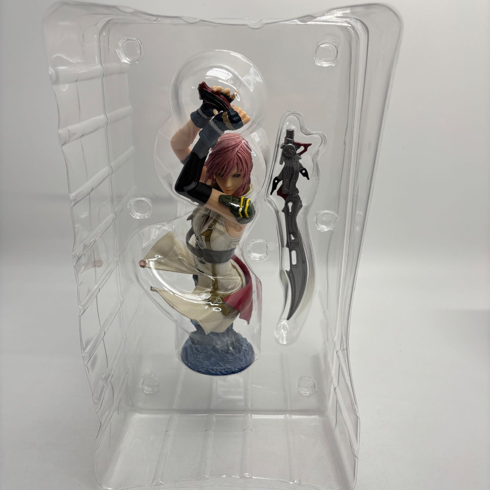 STATIC ARTS BUST FINAL FANTASY XIII ライトニング フィギュア - メルカリ
