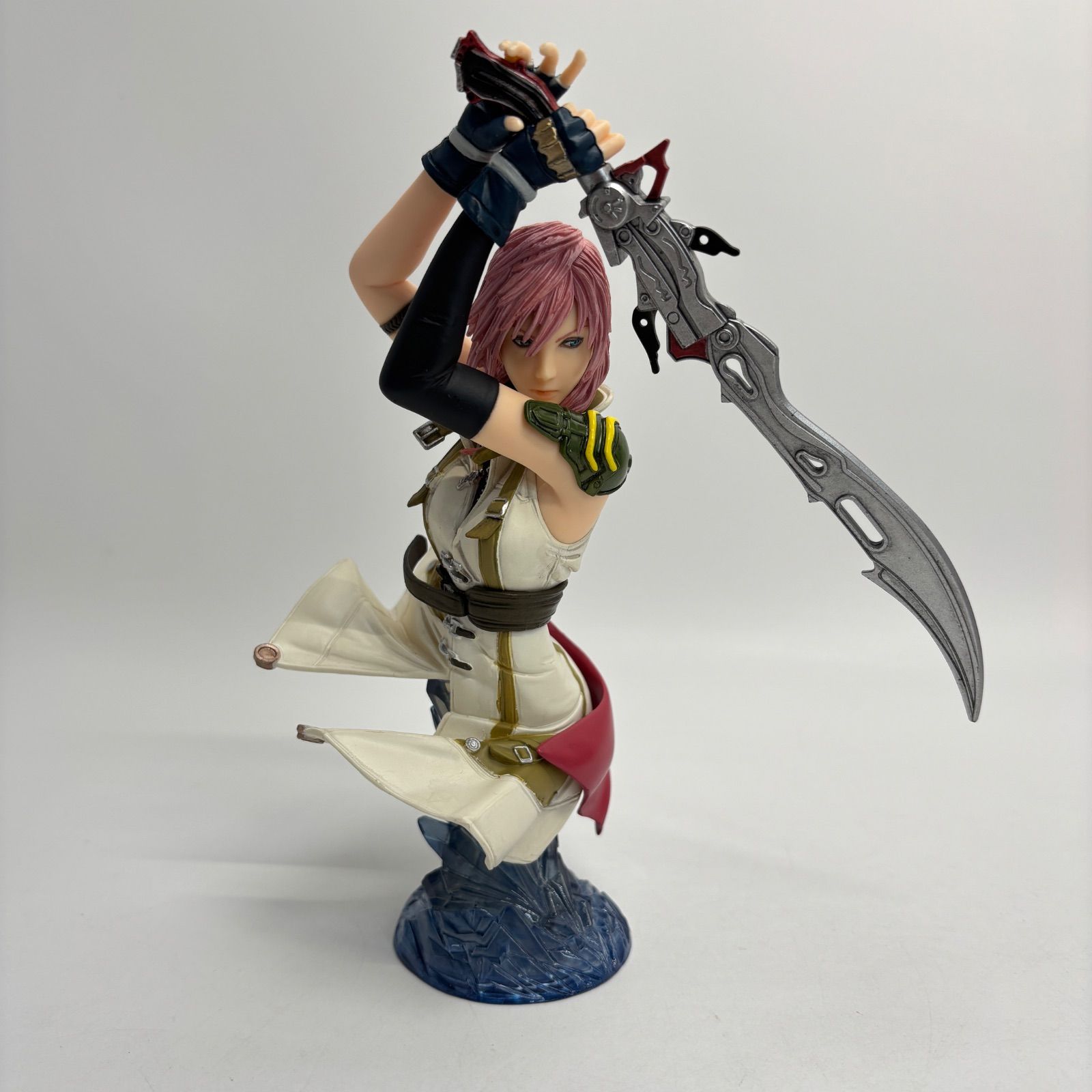 STATIC ARTS BUST FINAL FANTASY XIII ライトニング フィギュア - メルカリ