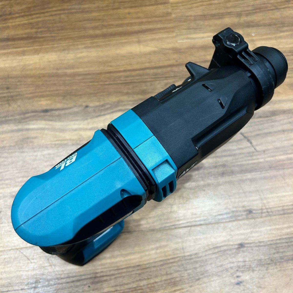 美品 マキタ(makita) 14.4V コードレスハンマドリル HR181DRG 【中古 