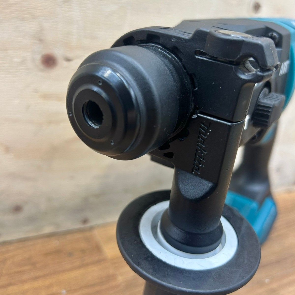 美品 マキタ(makita) 14.4V コードレスハンマドリル HR181DRG 【中古 