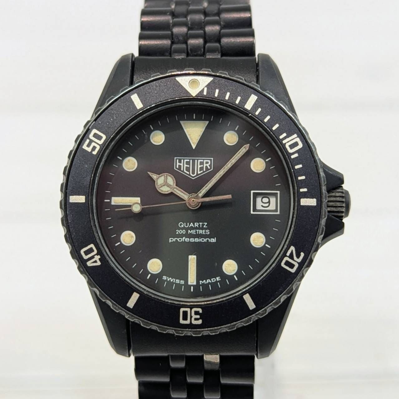 希少ホイヤーロゴ】TAG Heuer 1000 ナイトダイバー 黄色文字盤