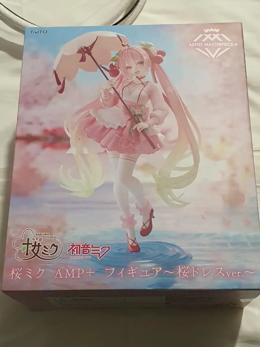 TAITO 初音ミク AMP+ フィギュア 桜ドレスver