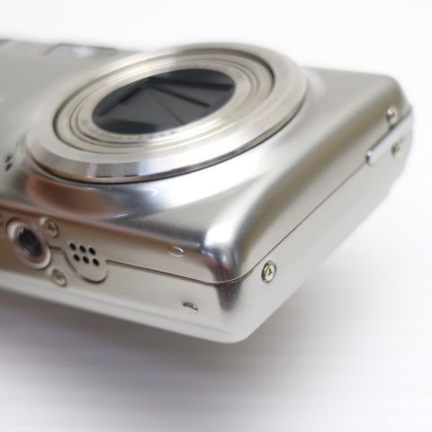 新品同様 FinePix F70EXR シルバー 即日発送 FUJIFILM デジカメ