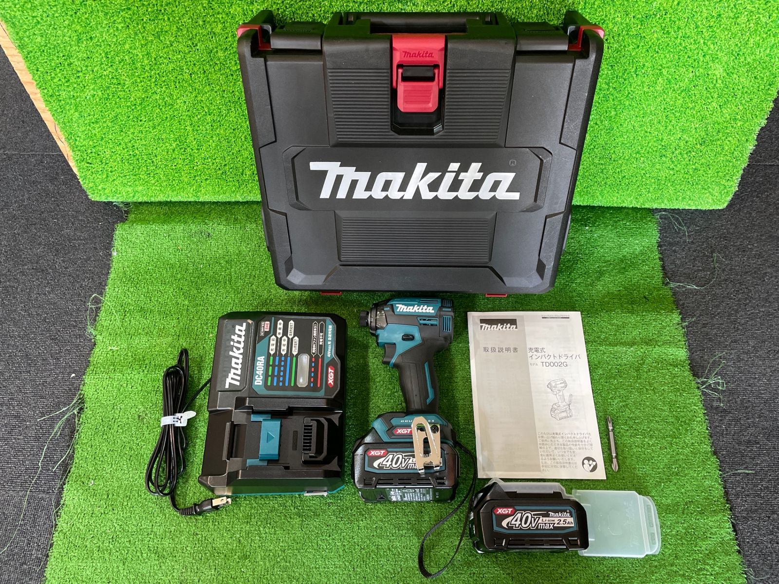 マキタ TD002GRDX 充電式インパクトドライバ ※ 現状品・未使用品 (チ-100)