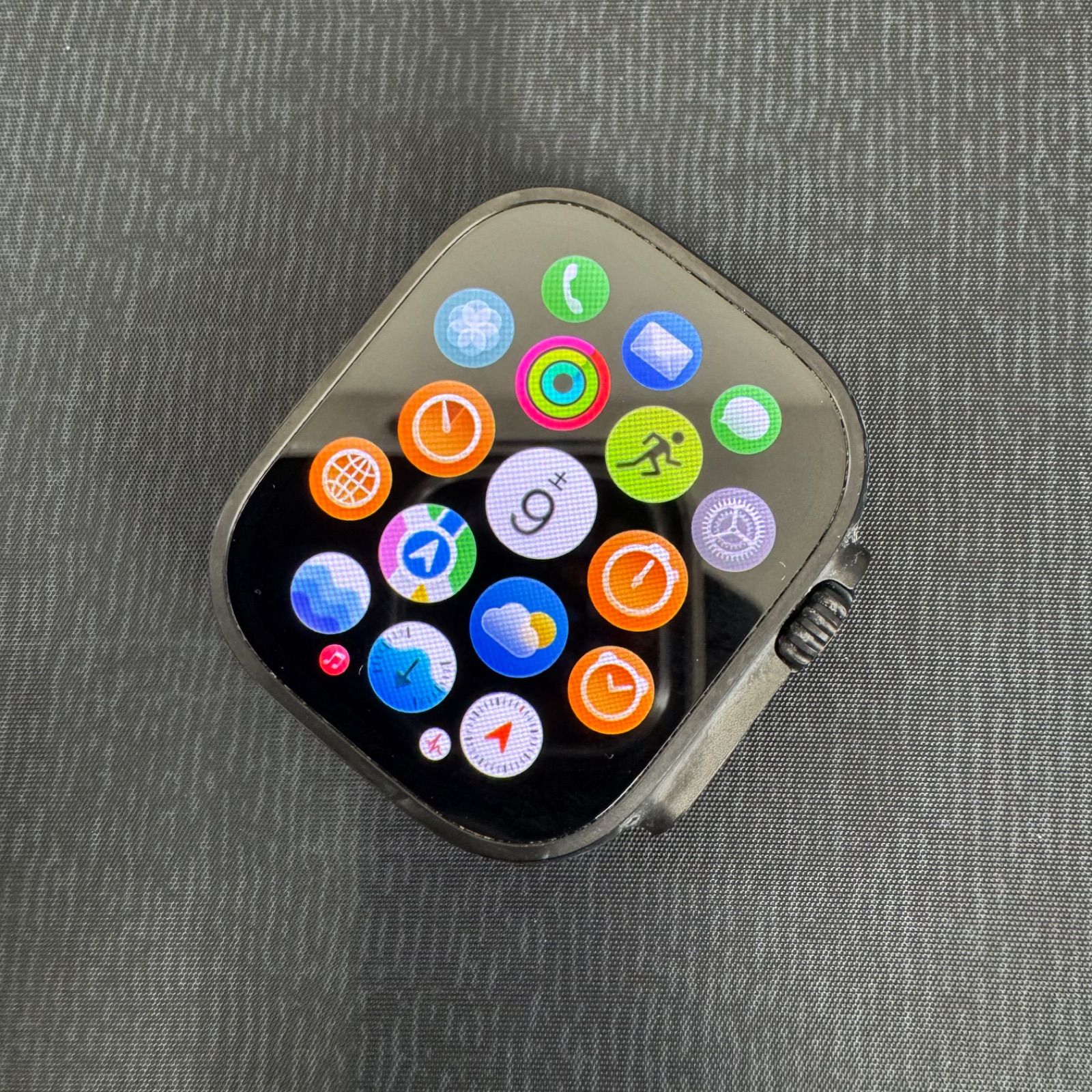 Apple Watch Ultra 2 Cellular 49mm ブラックチタニウム MX4T3J/A