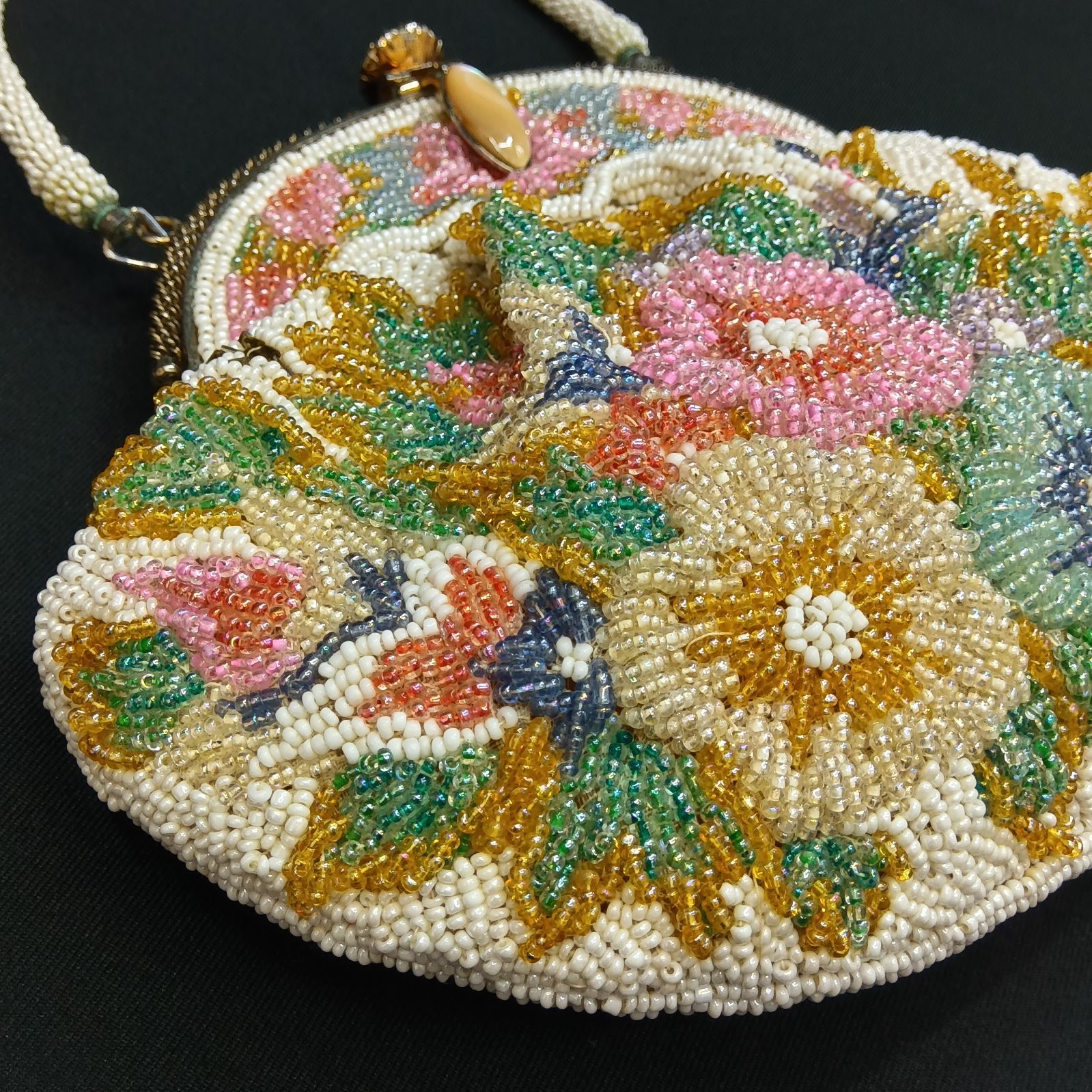 訳ありレア🔴 昭和レトロ 🔷 総柄 ミニビーズ刺繍バッグ ／ 立体的花
