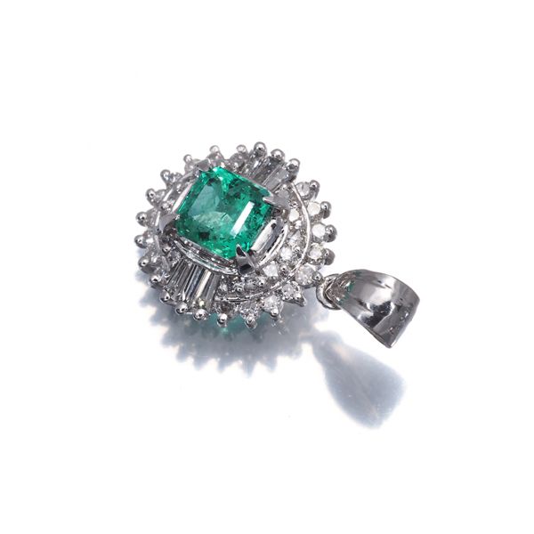 エメラルド 0.425ct ダイヤ ダイヤモンド 0.23ct クラシック