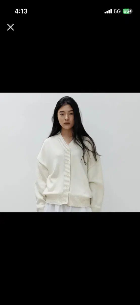 ネセサリー Cotton Vネック ボタン カーディガン クリーム