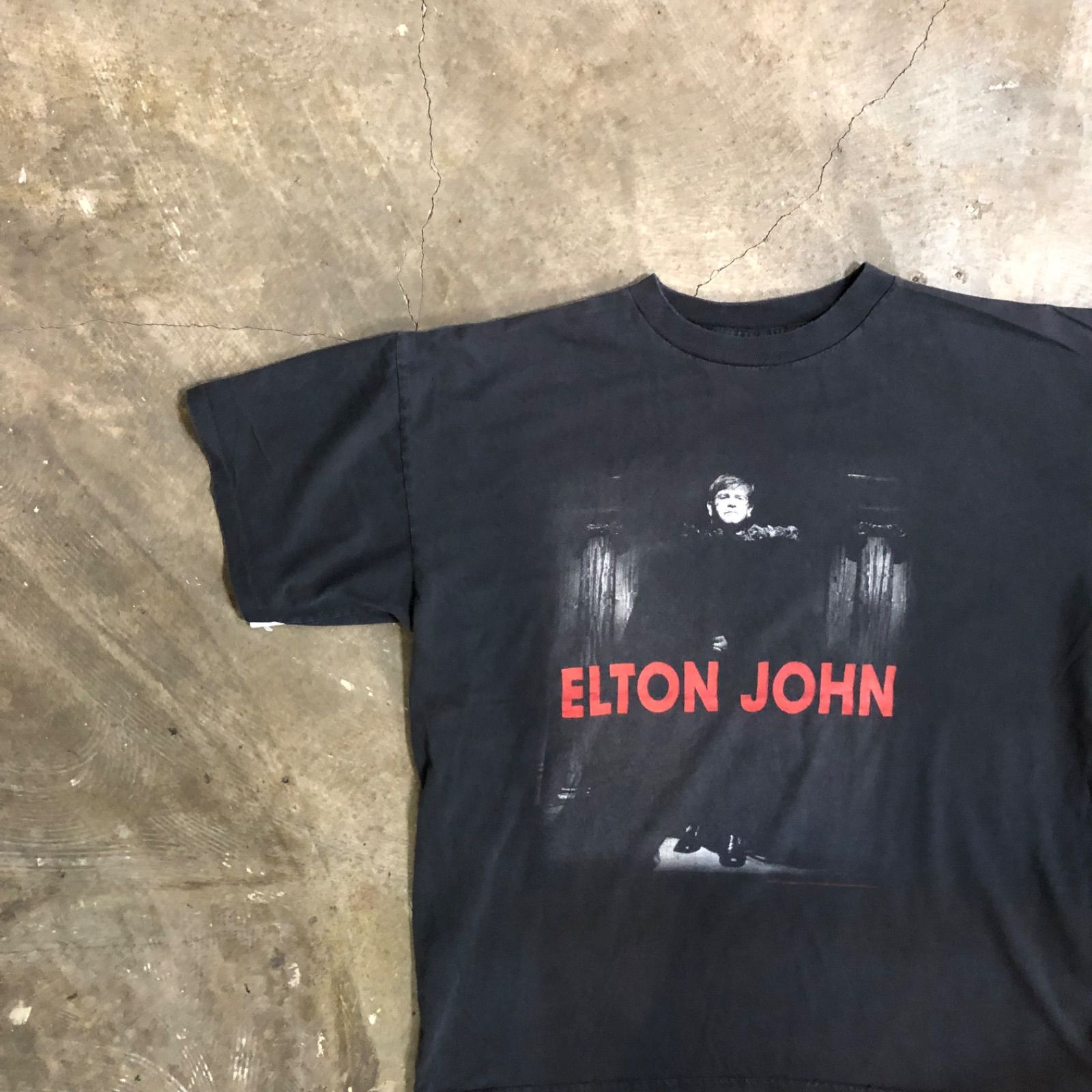T8351 unknown ELTON JOHN Tシャツ バンT 90's