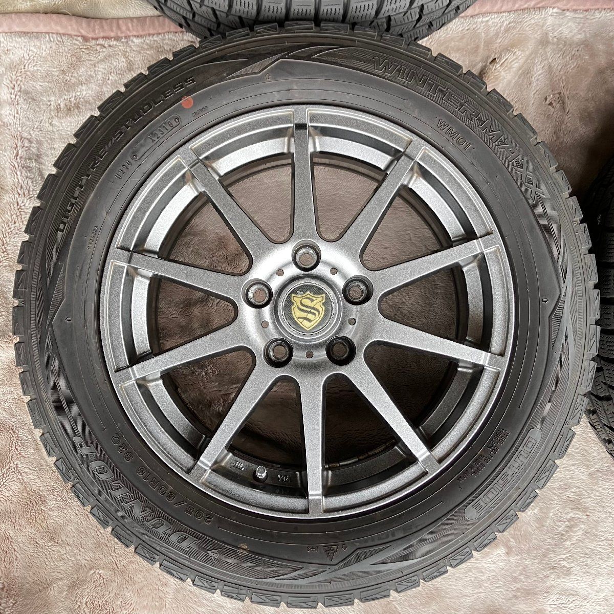 処分セール!】 205/60R16 スタッドレスタイヤセット4本 - メルカリ