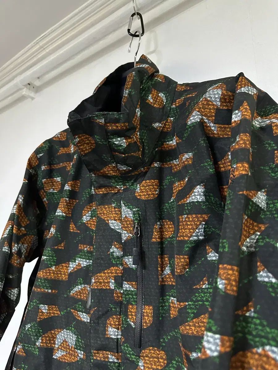 KOLONSPORT コーロンスポーツ パータン ウィンドブレーカー ジャケット KOLONSPORT コーロンスポーツ パータン ウィンドブレーカー ジャケット