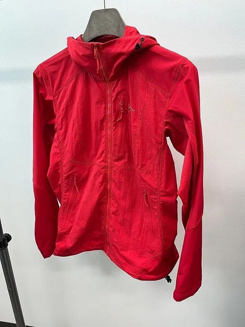 レディース ARC'TERYX ナイロン フードジャケット