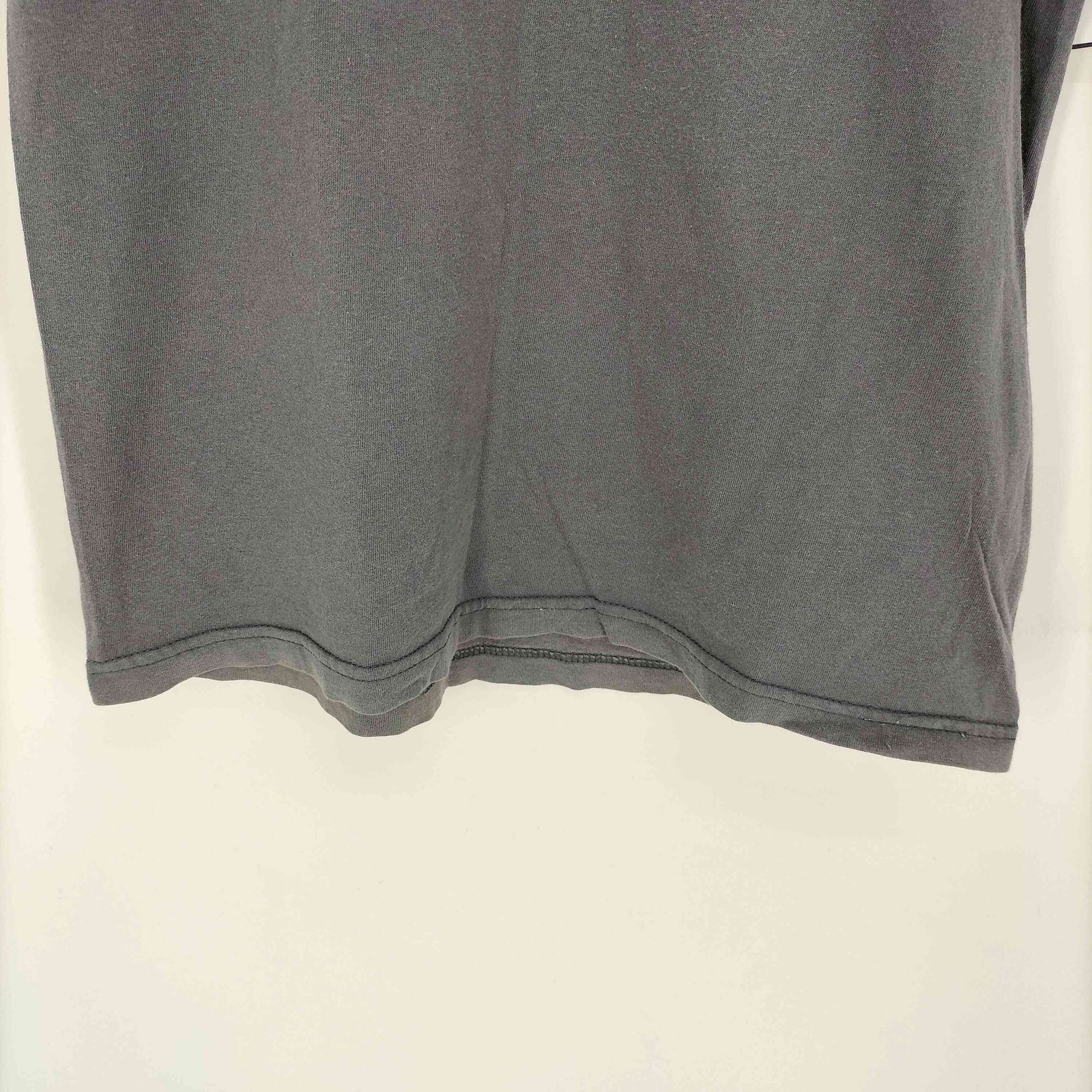 ユーズドフルギ USED古着 00S US企画 @2002 アニメキャラクター バックプリント クルーネック S/S Tシャツ メンズ import:M ユーズドフルギ USED古着 00S US企画 @2002 アニメキャラクター バックプリント クルーネック S/S Tシャツ メンズ import:M