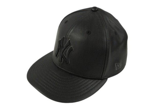 ニューエラ NEW ERA 59FIFTY Apple Leather アップルレザー ニューヨーク ヤンキース 7 3/8 黒 ブラック フェイクレザー ベースボールキャップ 帽子 ヘッドウェア