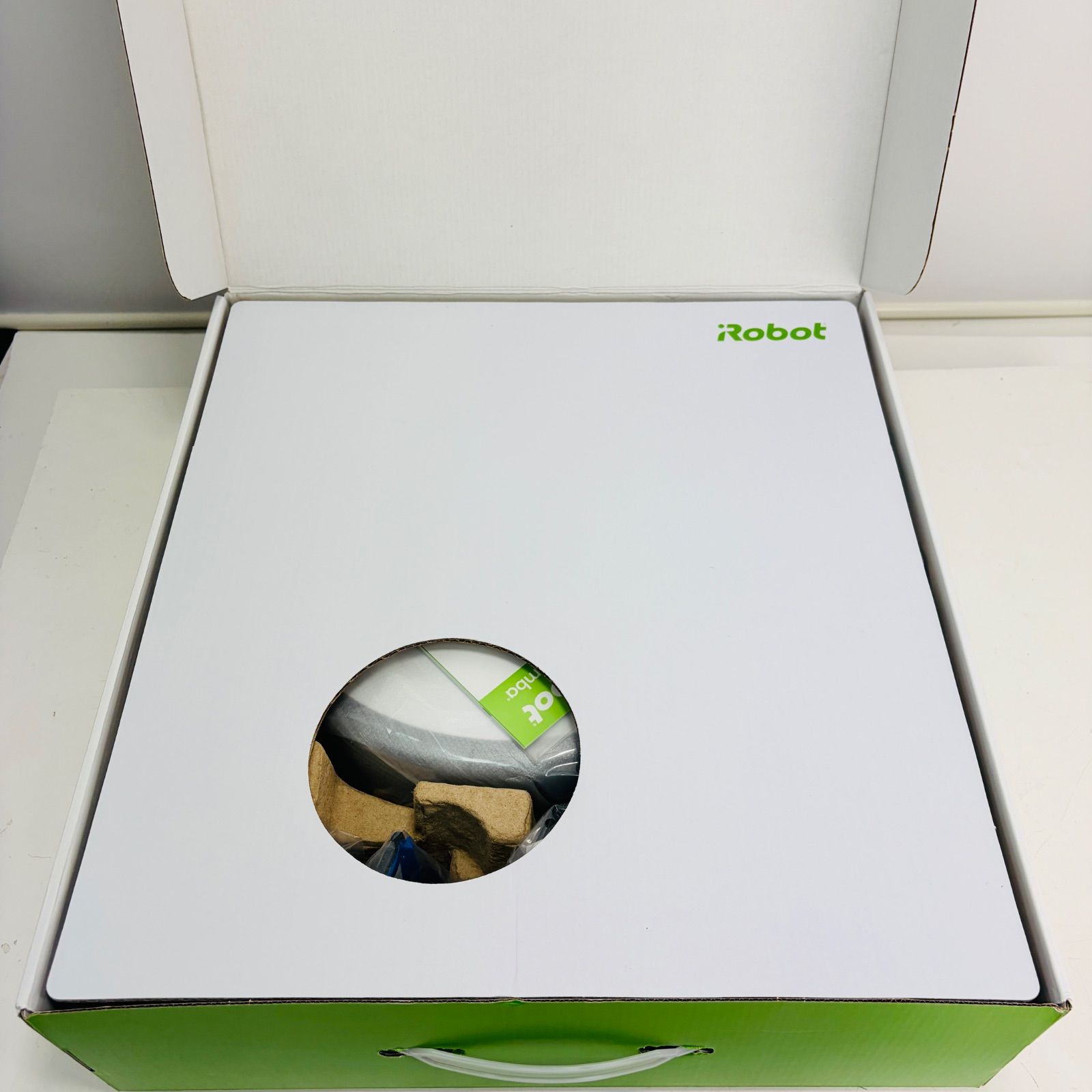 新品未使用・限定品】アイロボット ルンバ 628 ロボット掃除機 Roomba