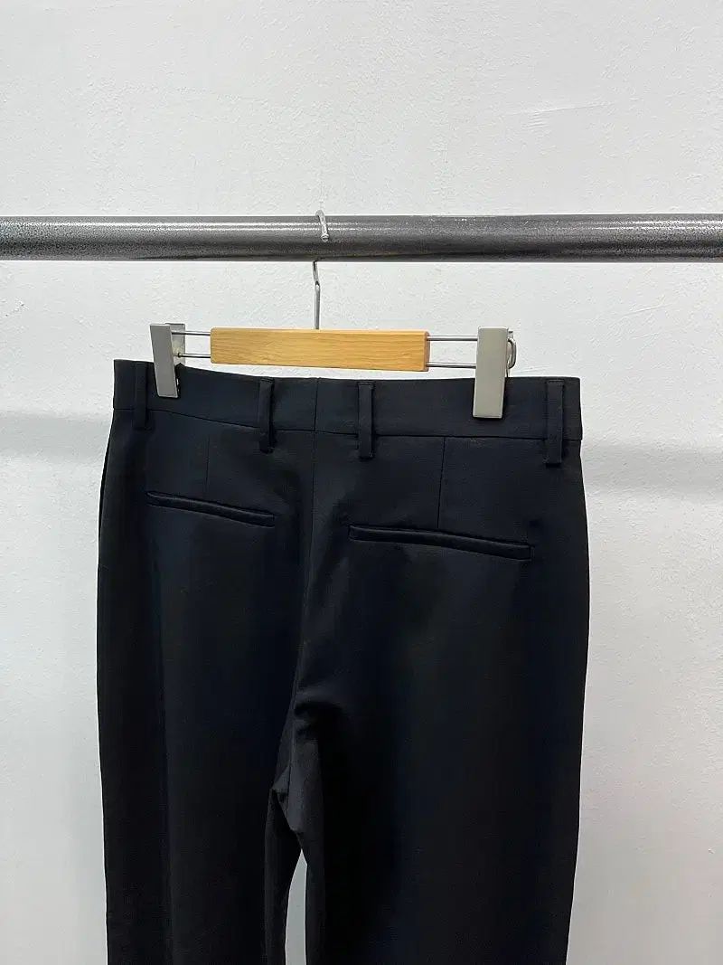 レディース LOEWE ロエベ 新モデル ワイドパンツ レディース LOEWE ロエベ 新モデル ワイドパンツ