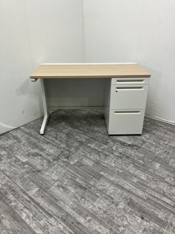 【中古品】オカムラ アドバンスシリーズ 1200片袖デスク ナチュラル