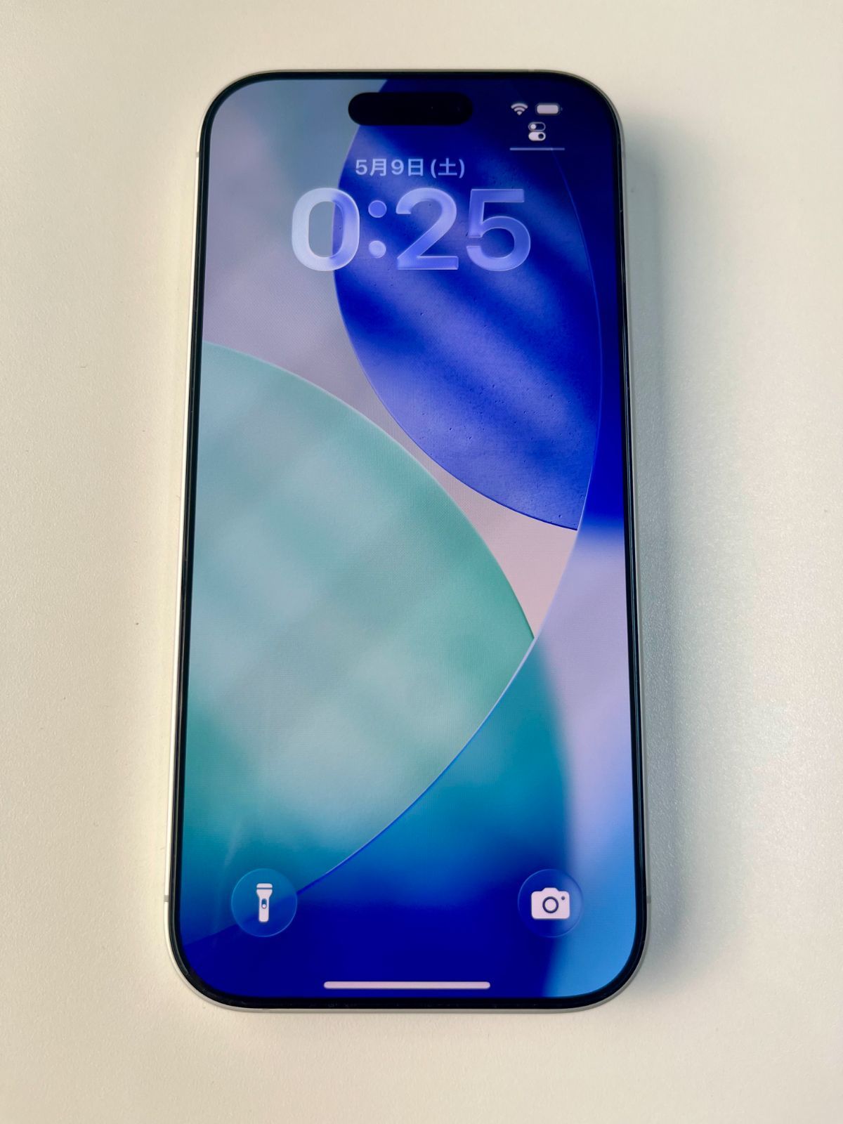 新品同様 iPhone 17 512GB ホワイト SIMフリー