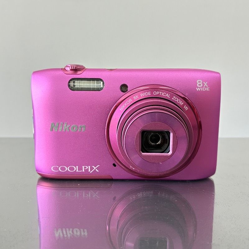 【液晶綺麗/美品】 Nikon COOLPIX S3600 PINK ニコン クールピクス ピンク コンパクト デジタルカメラ　　507T