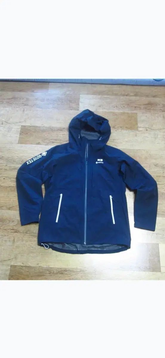 (ほぼ新品) K2(ケイツー) インディゴデニム色 GORE-TEX(ゴアテックス)フーディー ジャケット 100号