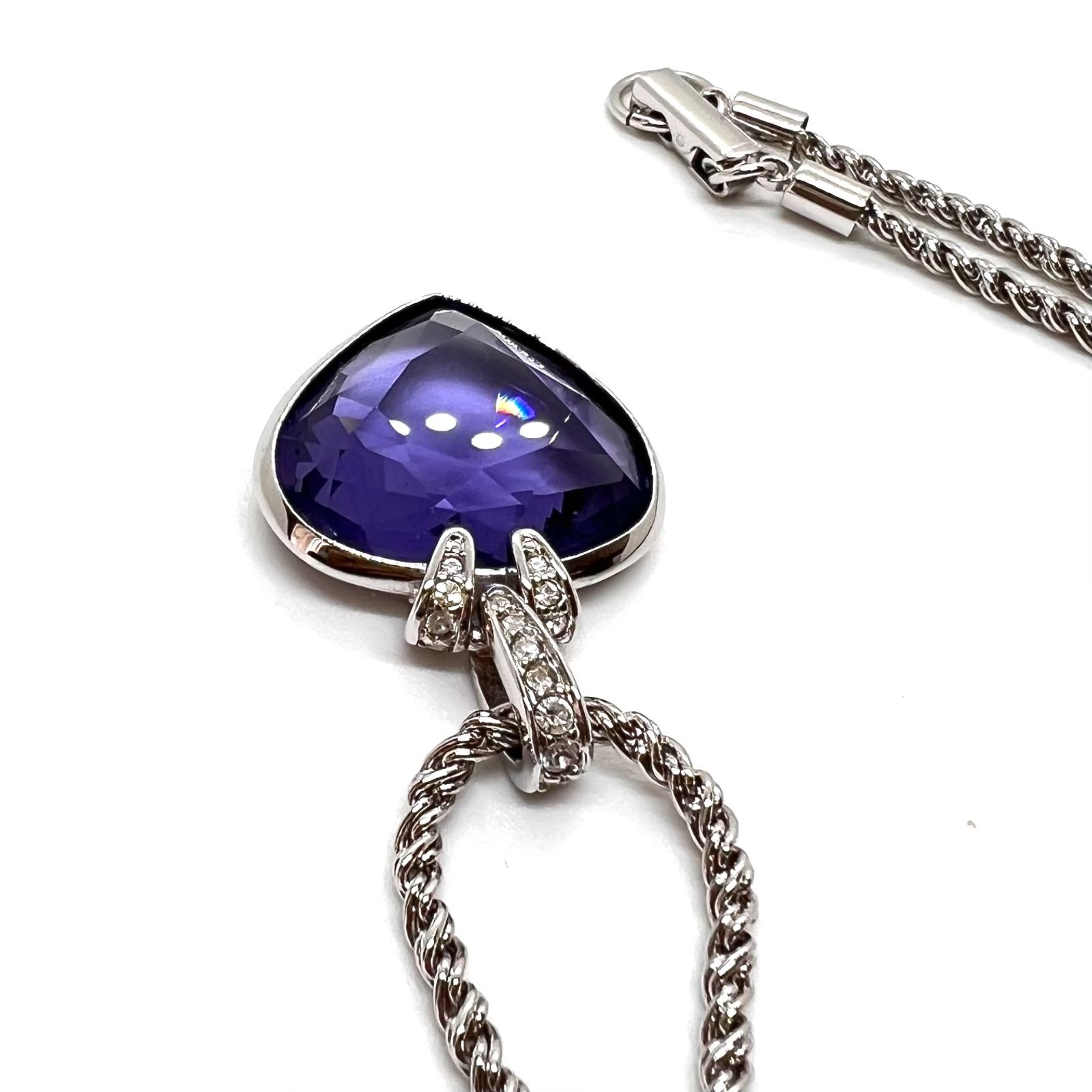 https://assets.mercari-shops-static.com/-/large/plain/2JQwrRG9jFHLrhgiALFnkE.jpg@jpg