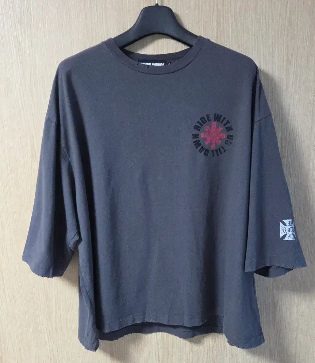 (着用画像) INSANE GARAGE x TILLDAWN(ティルドーン) 3/4 スリーブ Tシャツ