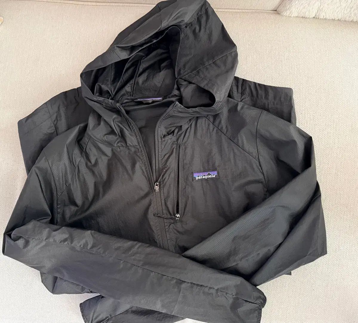 patagonia (パタゴニア) WHOodi (WHO) スー (Who) ウィンドブレーカー ジャケット レディース ブラック M