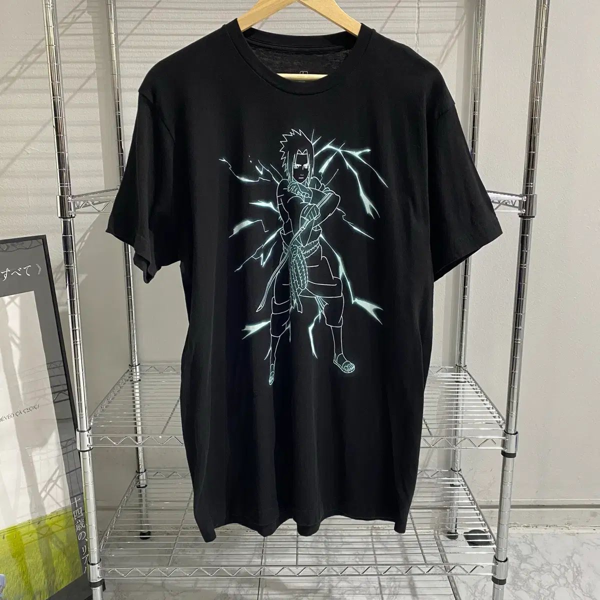 NARUTO -ナルト- うちは サスケ OFFICIAL アニメ Tシャツ