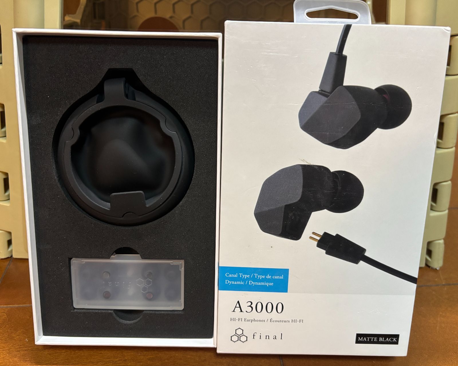 動作確認済】final A3000 マットブラック 有線イヤホン Hi-Fi