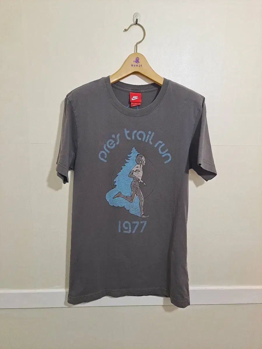 NIKE (ナイキ) Prey's Trail Run Tシャツ (Tシャツ) グレー (グレー) 95 サイズ (サイズ)