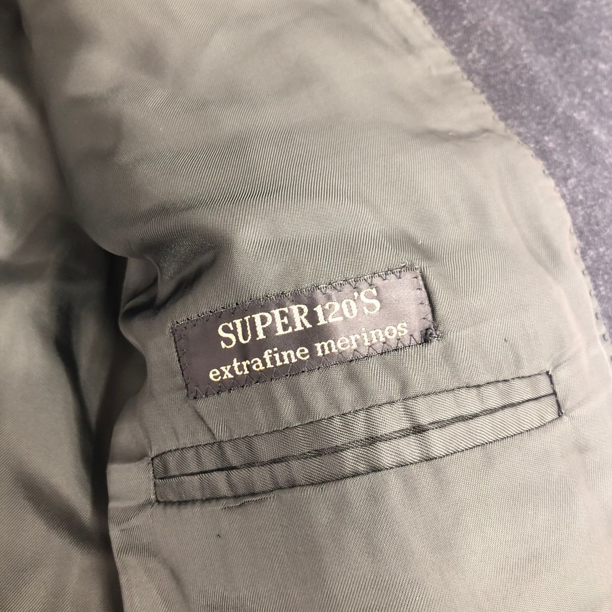 CORNELIANI コルネリアーニ GRY 50 3Bスーツ USED 【公式通販】