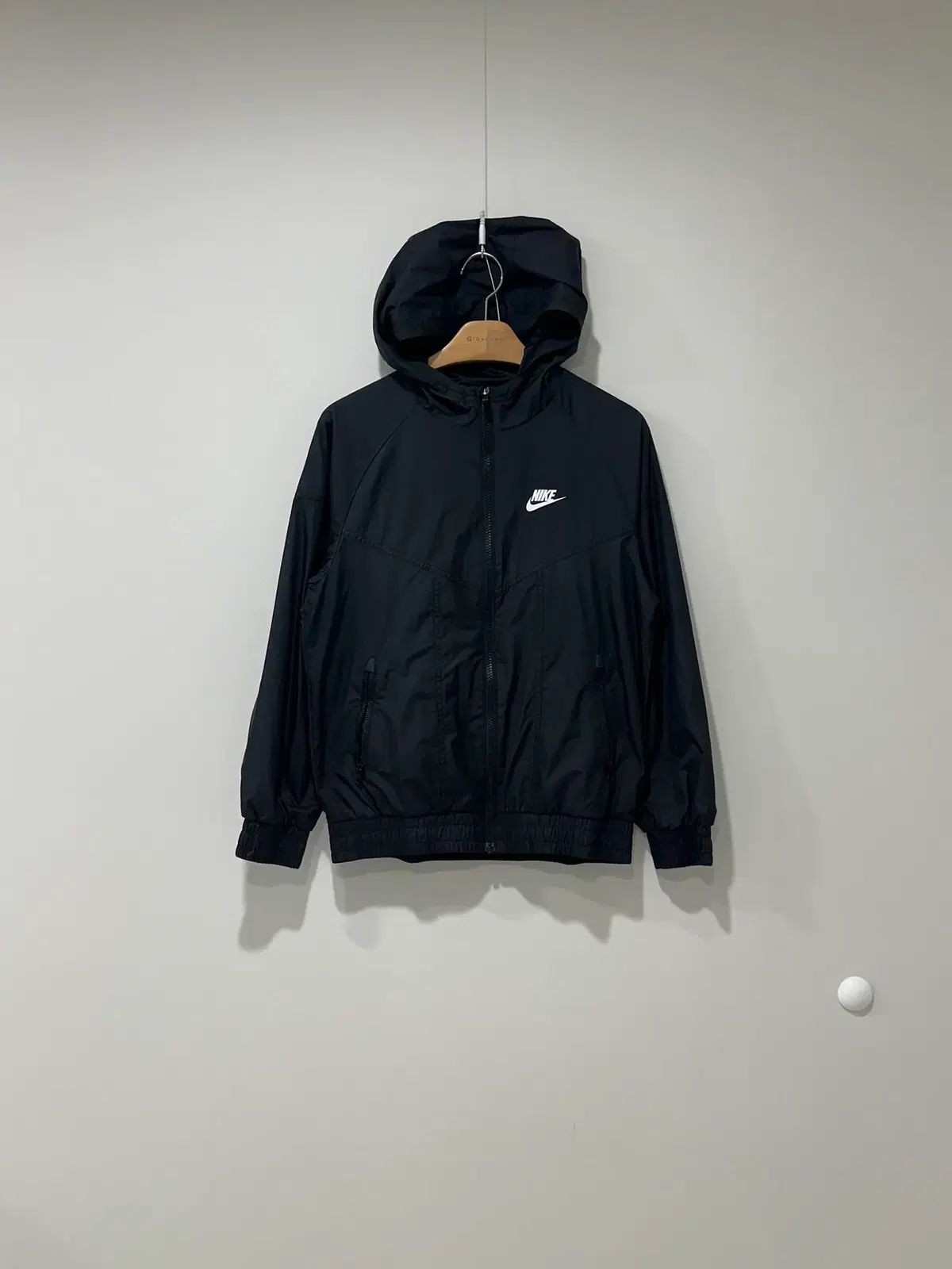 NIKE ナイキ ウィンドブレーカー