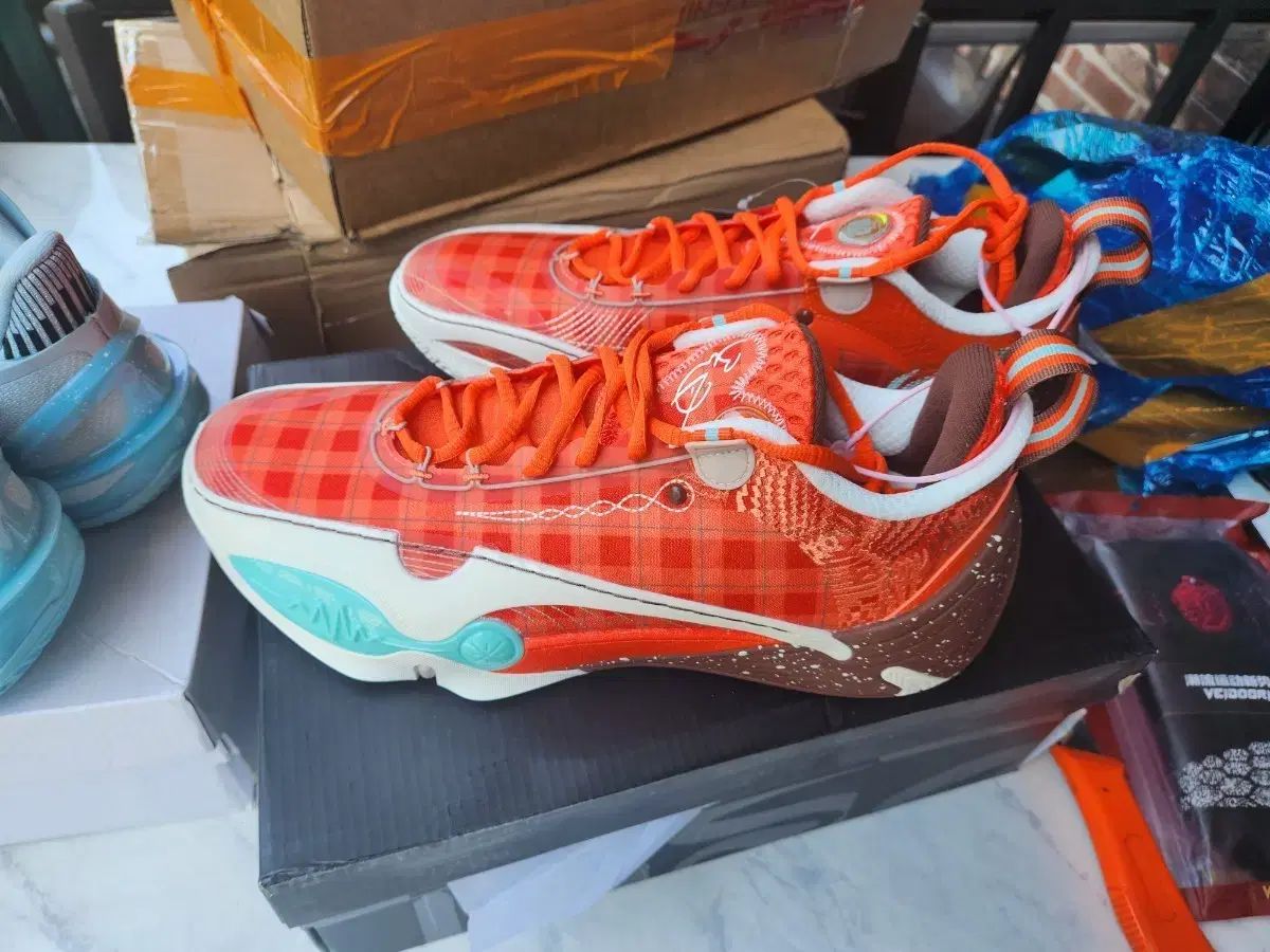 LI-NING(リーニン) バスケシューズ オールシティ14 285-超安いオンライン