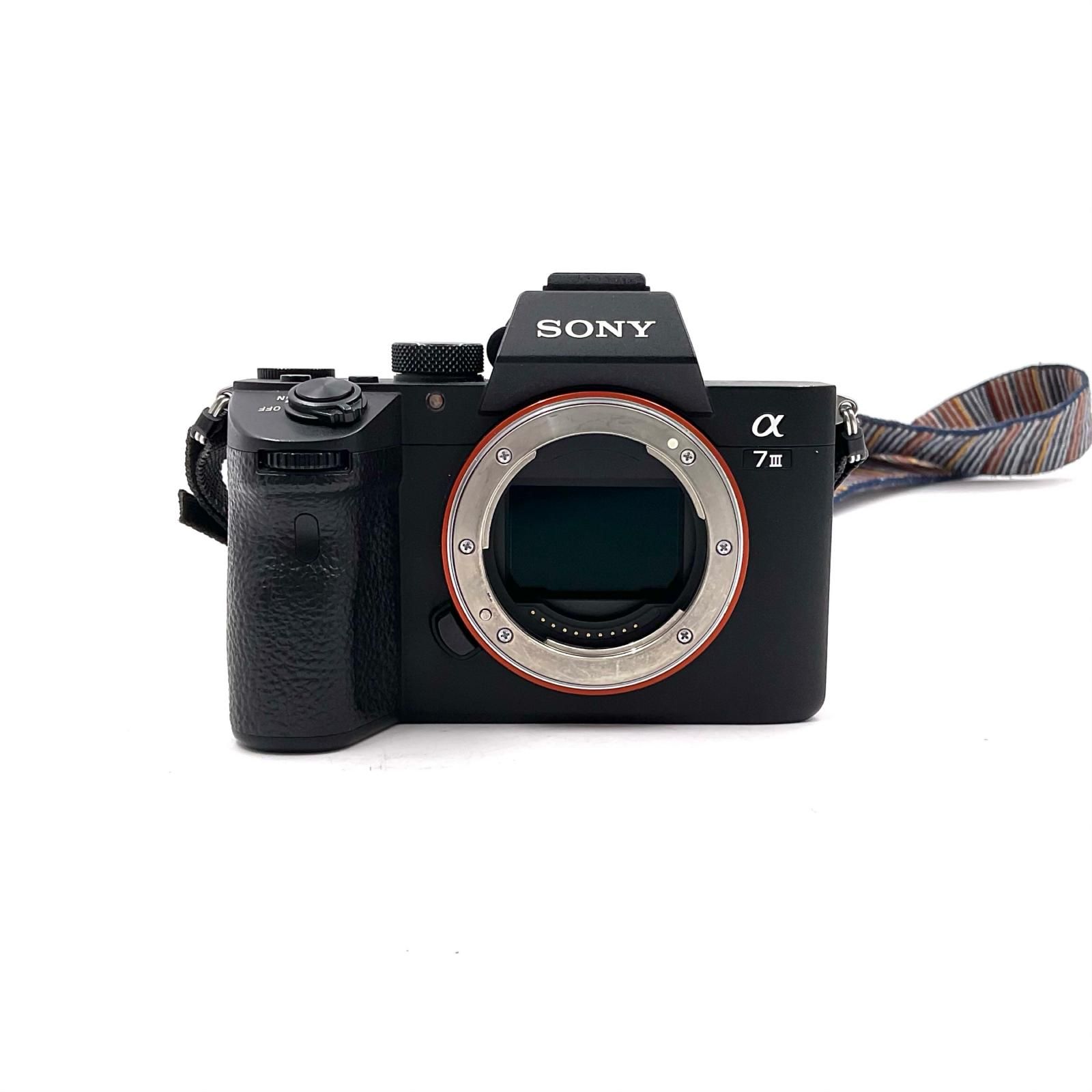 【全額返金保証】【最速発送】Sony デジタル一眼 α7 III ボディ ILCE-7M3 動作確認済