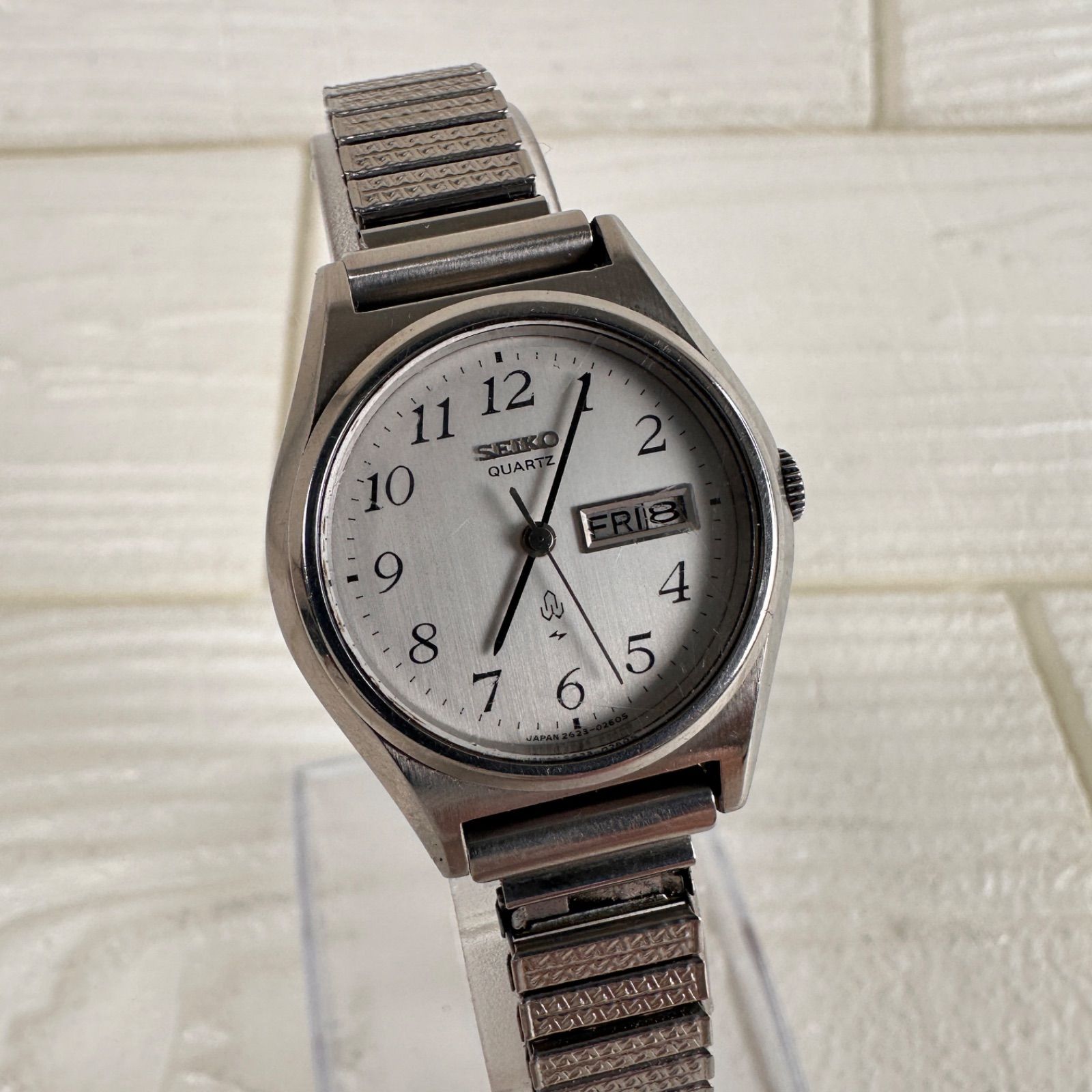 稼動品 SEIKO QUARTZ 2623-0100 新品電池 デイデイト Vintage 260410B5-50AP