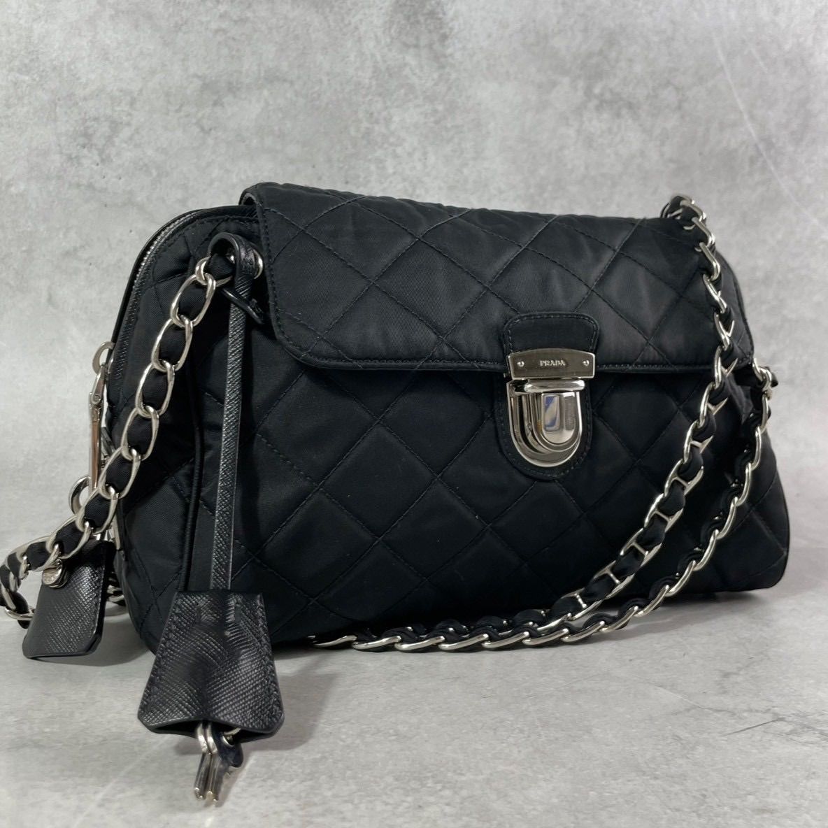 ◎極美品 PRADA プラダ チェーン ショルダーバッグ 肩掛け 斜めがけ 