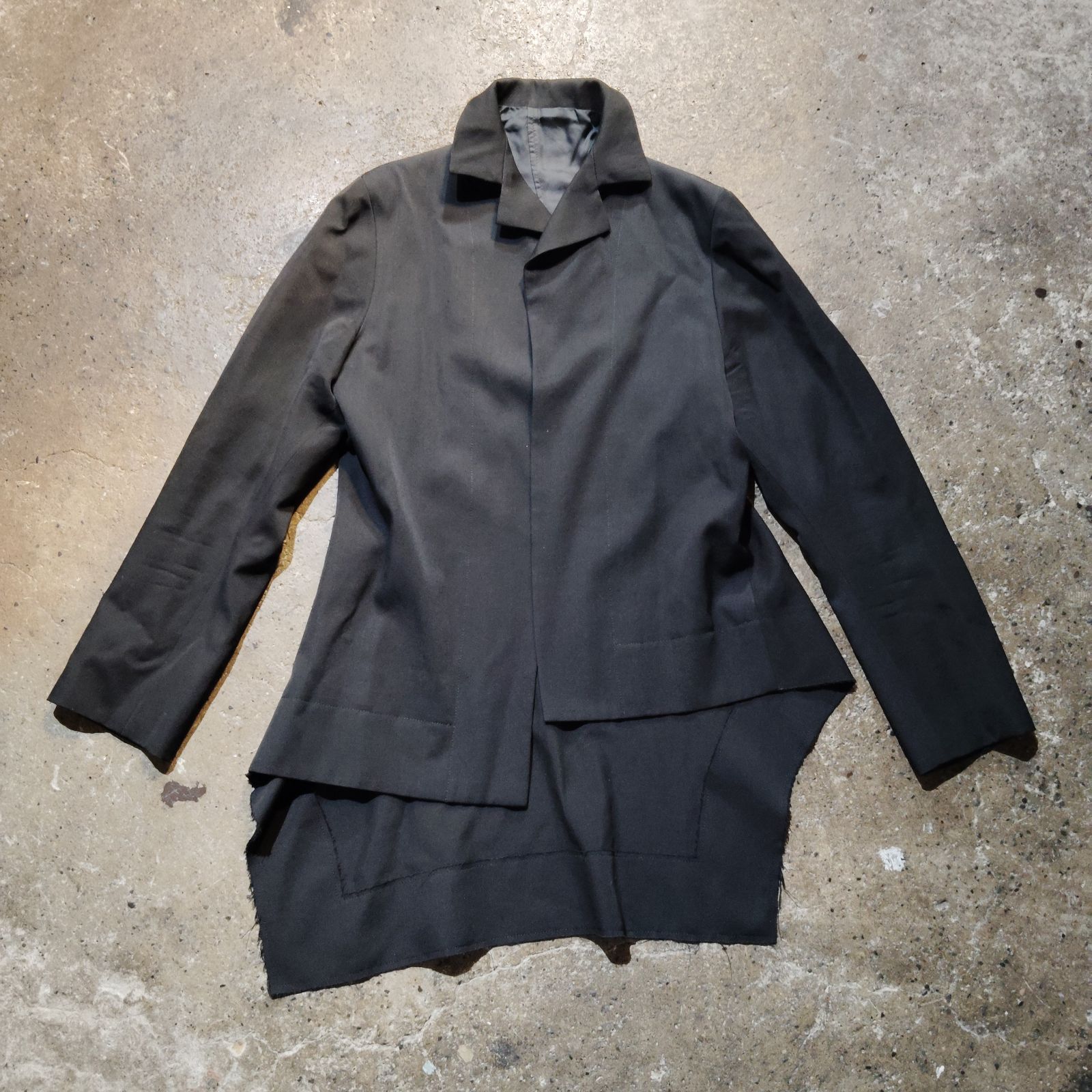 Yohji Yamamoto カットオフ加工 アシンメトリージャケット ブラック 1 ヨウジヤマモト FV-J06-143