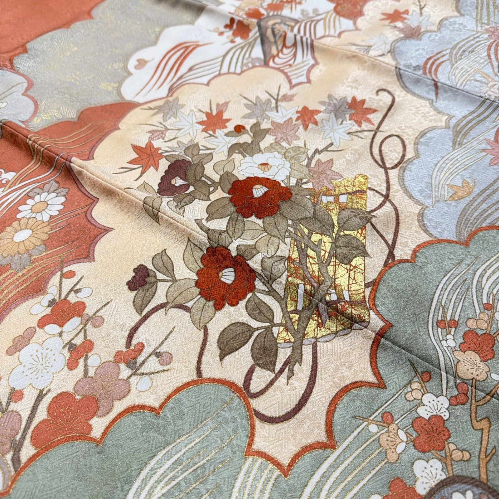 訪問着 正絹 金駒刺繍 雲 - メルカリ