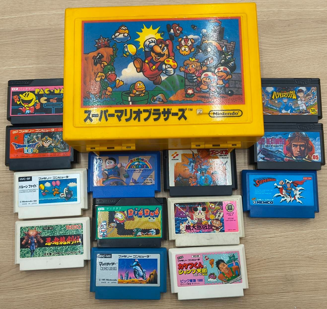 ★【ケース付・名作13本】ファミコンソフト まとめ売り（バルーンファイト、ドラクエⅢ他） 8,250円