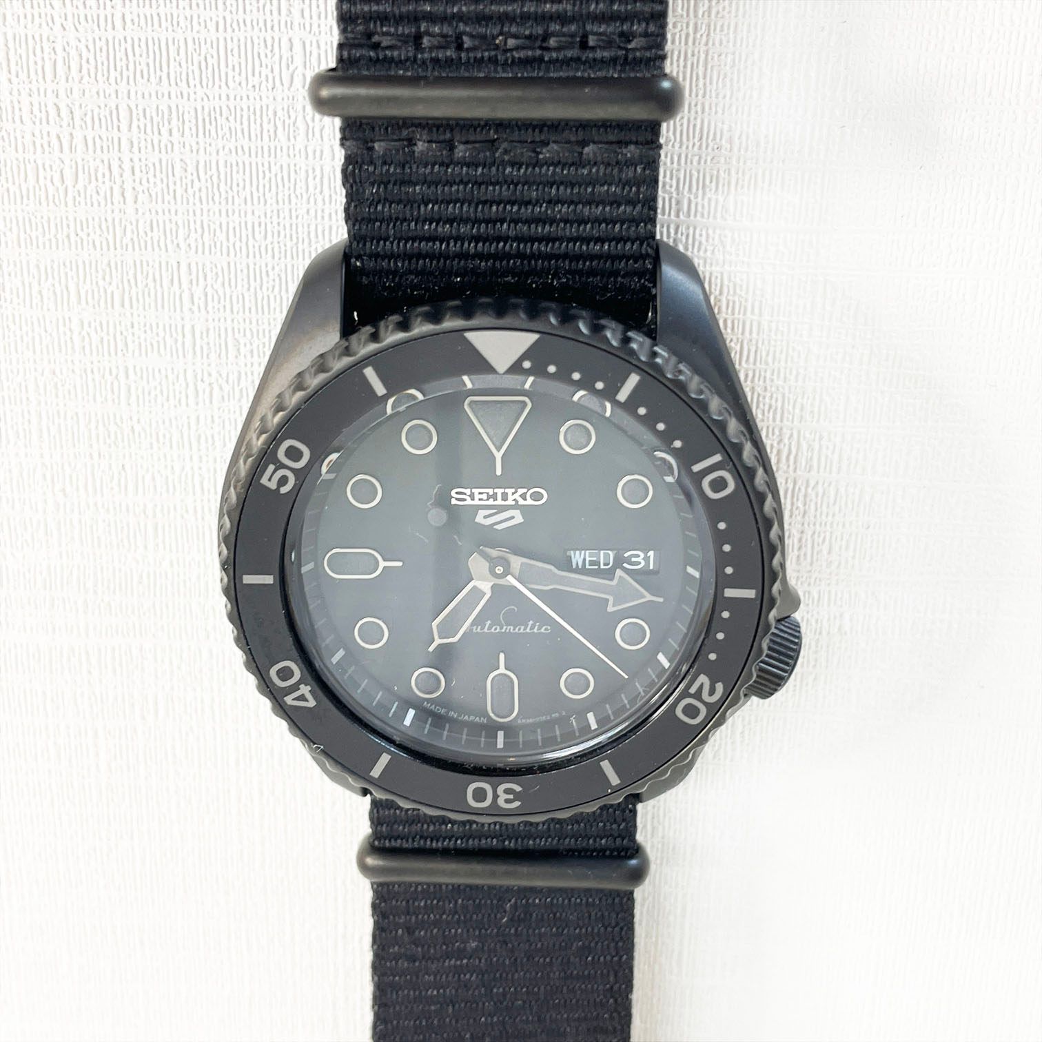 SEIKO 5 SPORTS SKX series セイコー5 スポーツ オールブラックモデル 