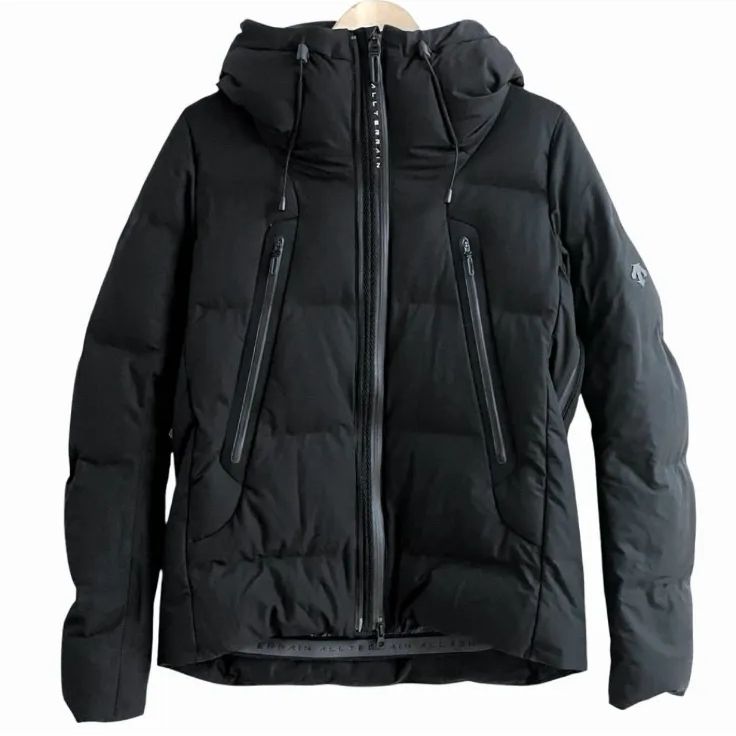 水沢ダウン DESCENTE デサント ALLTERRAIN オルテライン MOUNTAINEER マウンテニア ダウンジャケット DAMOGK30U メンズ M