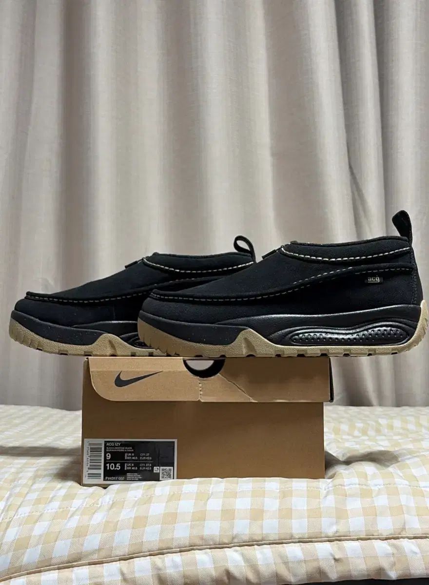 270 NIKE ACG IZY ブラック FV4317-002