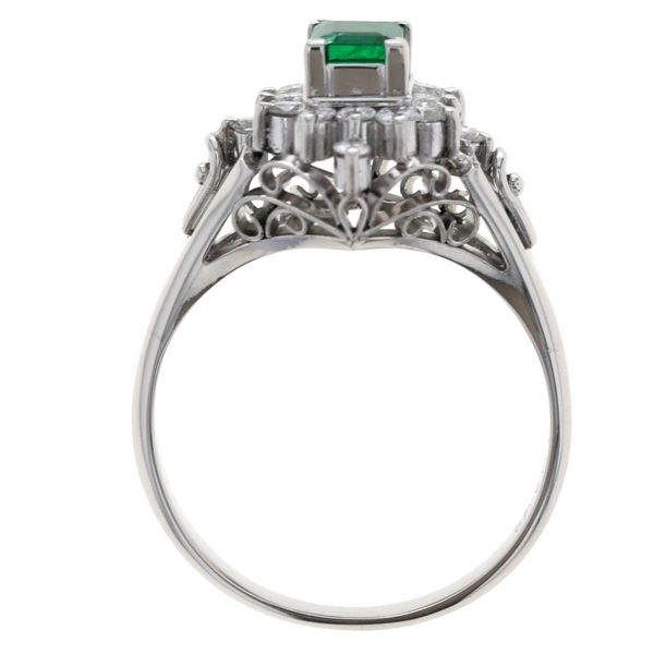 伊勢丹 Pt900 プラチナ リング エメラルド 0.29ct ダイヤモンド 0.27ct