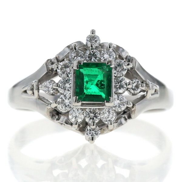 【SALE】0.52ctダイヤモンドリング（Pt900/オーバルカット） 伊勢丹 Pt900 プラチナ リング エメラルド 0.29ct ダイヤモンド 0.27ct
