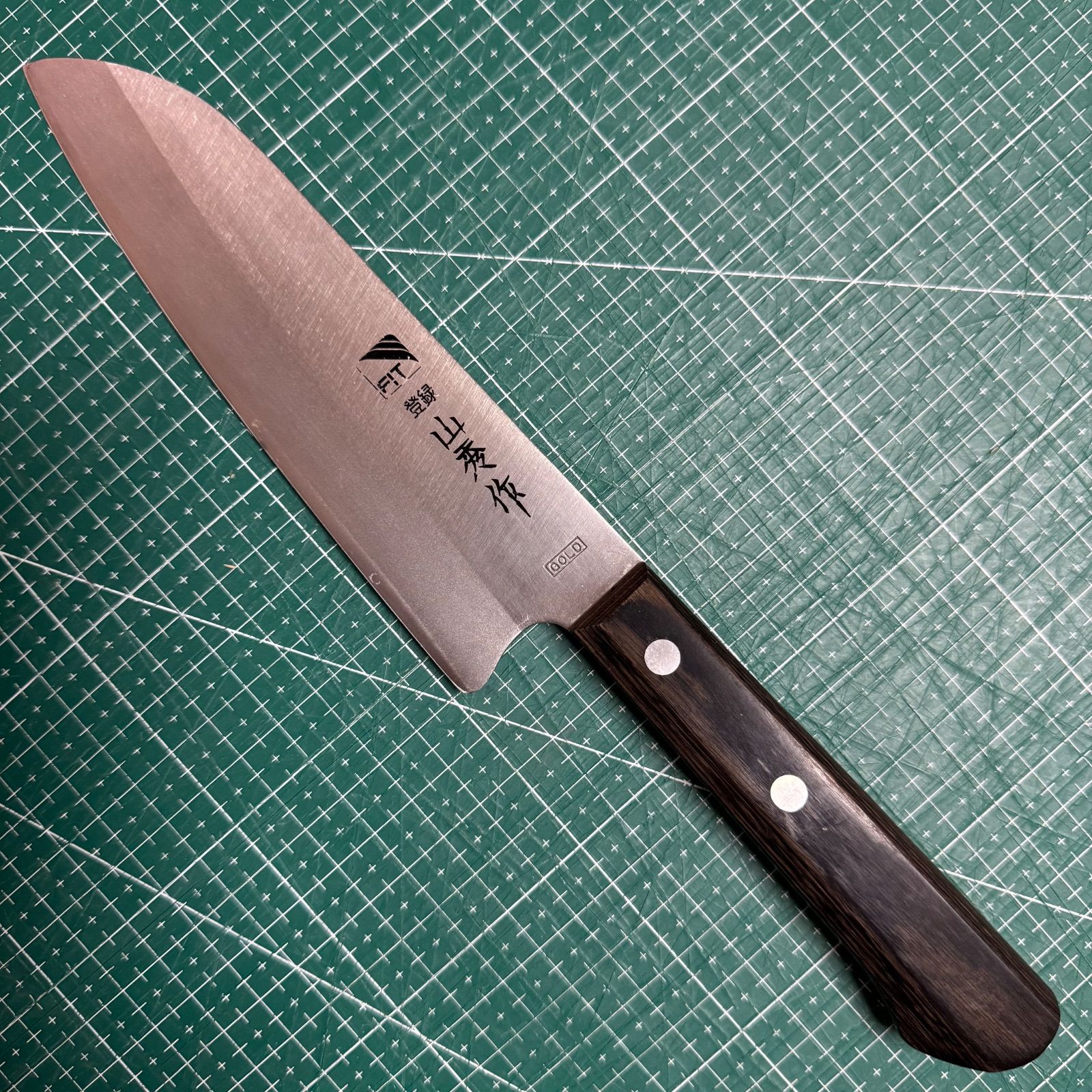 山秀作☆三徳包丁☆165mm☆日本製☆ステンレス☆万能包丁☆両刃☆FIT