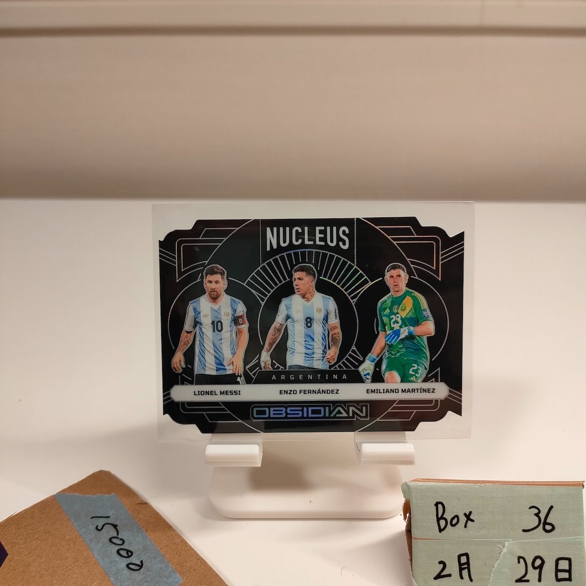 2024 Panini Lionel Messi Enzo Fernandez Emiliano Martinez 046/120 Argentina Nucleus Obsidian カード