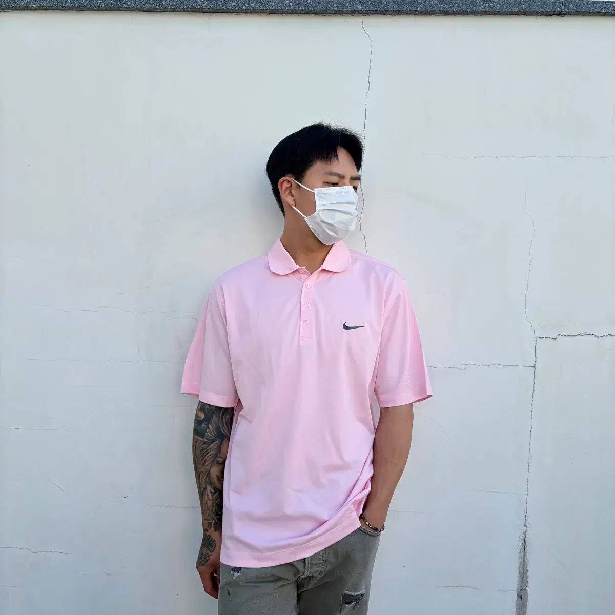 XL) NIKE GOLF（ナイキゴルフ）いちごミルク ピンク スウッシュ PK KARA（カラ）半袖Tシャツ