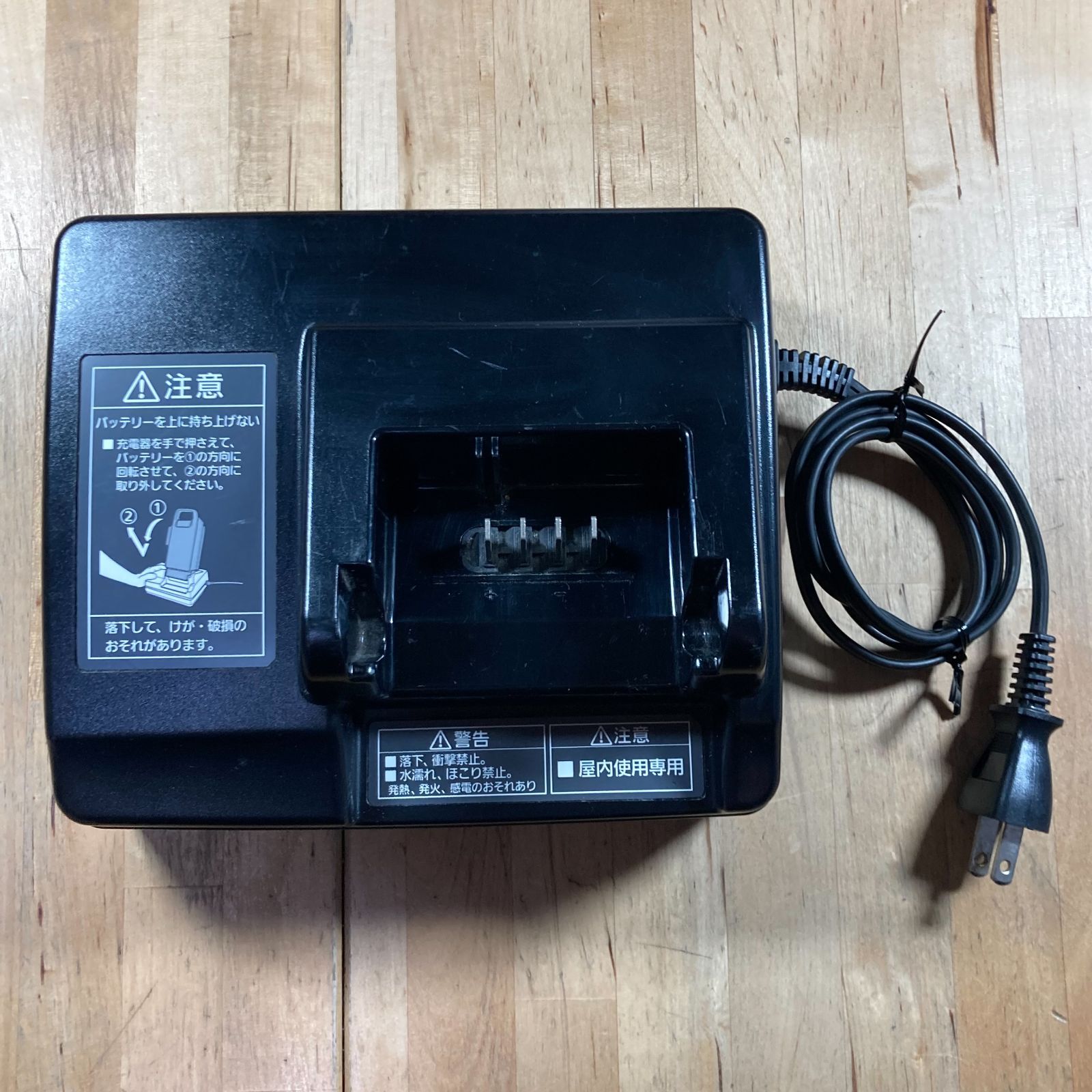 Panasonic 電動自転車充電器 NKJ069Z1 品 Panasonic 電動自転車